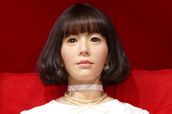 基于Android打造的美女機(jī)器人將在不久的將來與大家見面